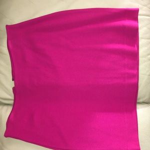 Express size 2 fuchsia skirt